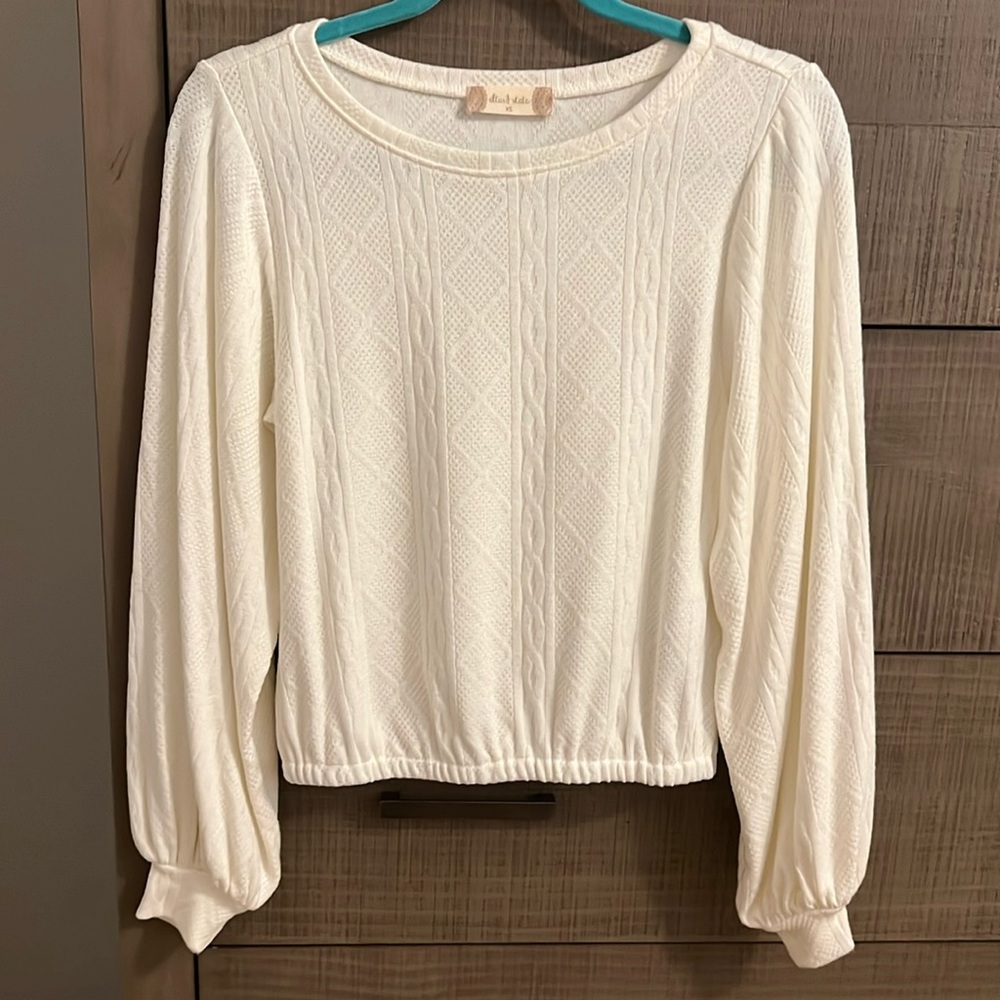 Altar’d State Balloon Sleeve Off-White Top XS NWT